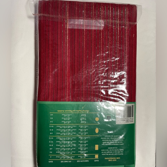 NWT  WINDHAM TABLECLOTH   TINSEL STRIPE   60” x 84” - Picture 2 of 3
